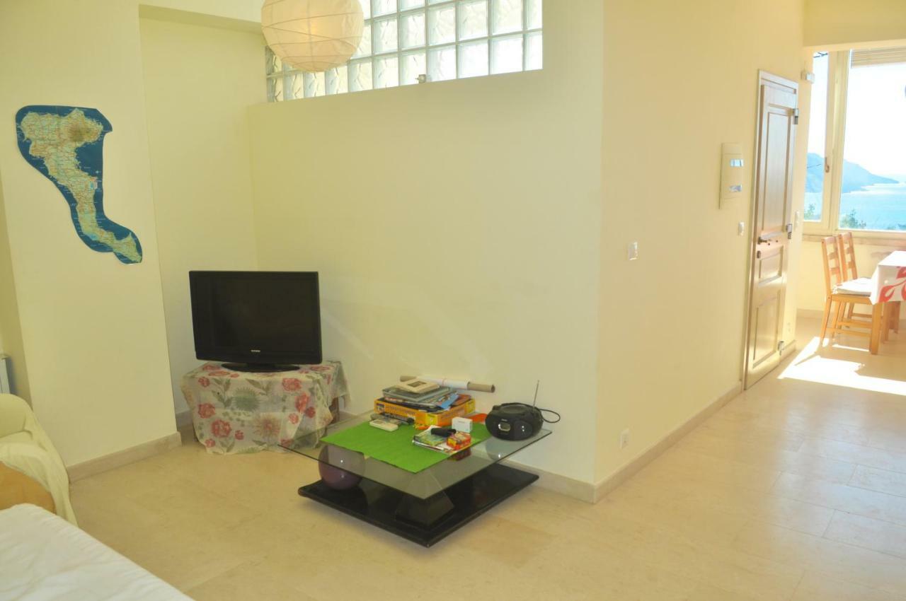 Lemoni Apartments Pelekas Extérieur photo